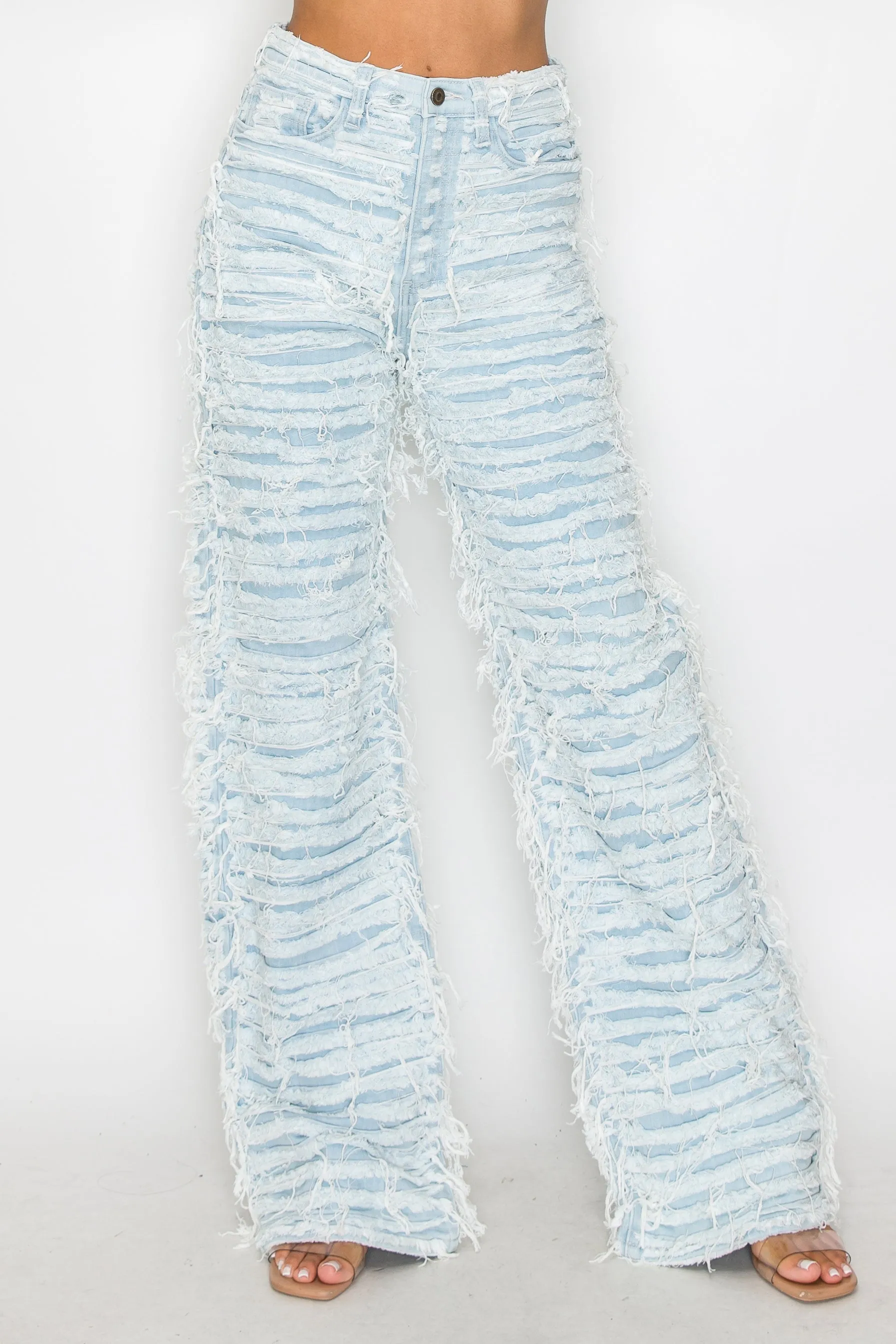 40564 Women's Super Distressed Relaxed Fit Jeans