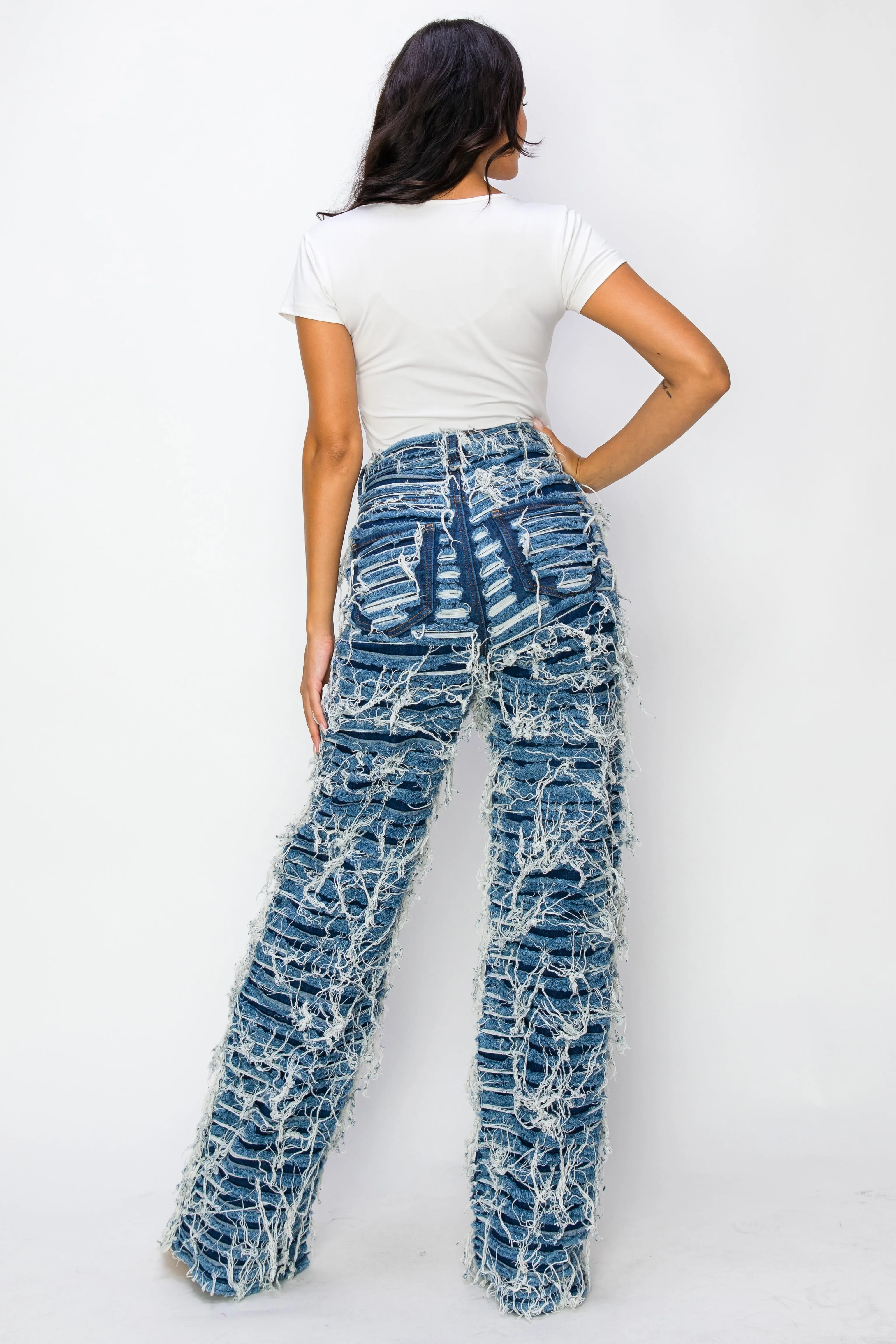 40564 Women's Super Distressed Relaxed Fit Jeans