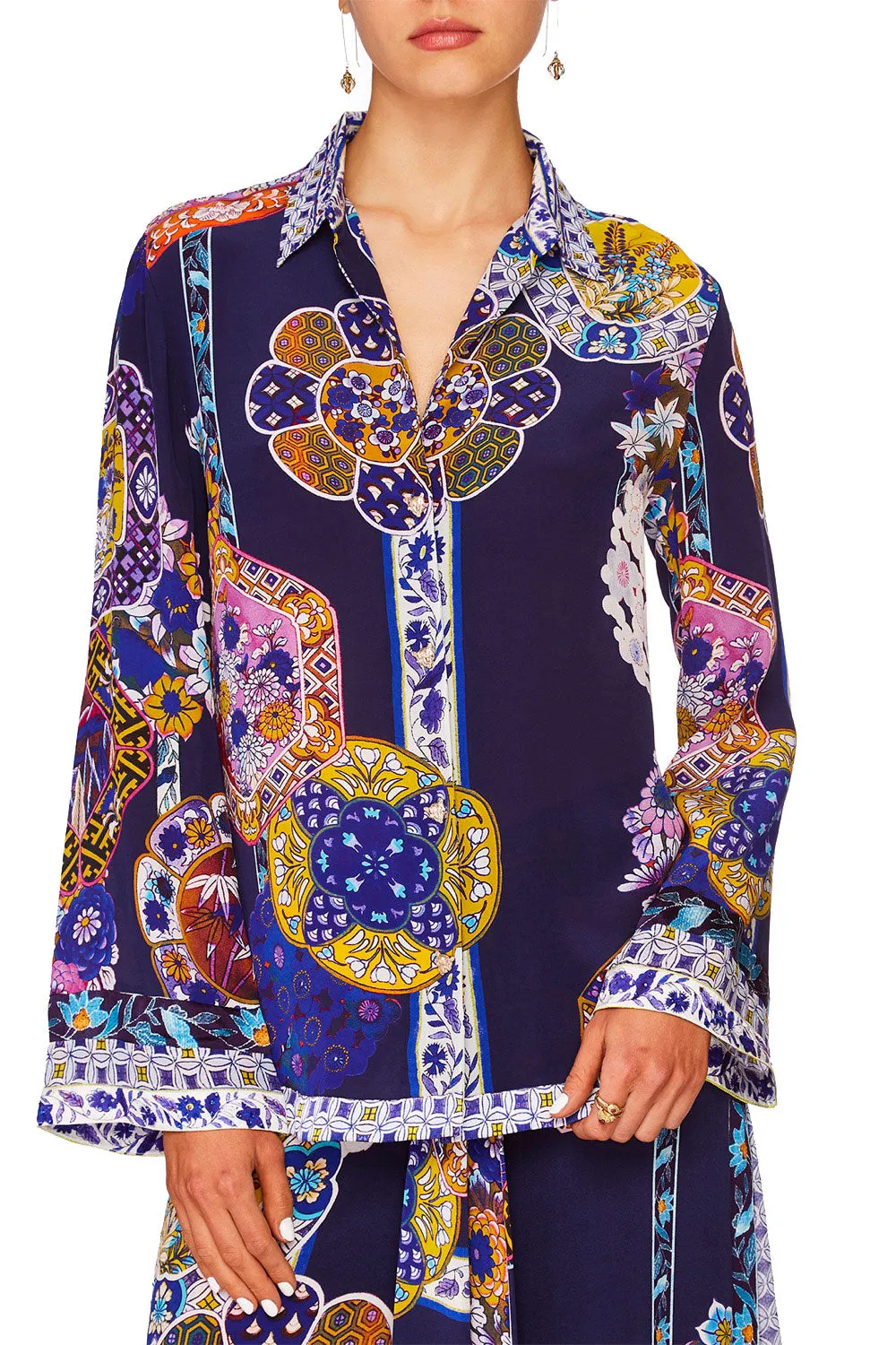 BUTTON DOWN SHIRT WITH CONTRAST STAR GAZER