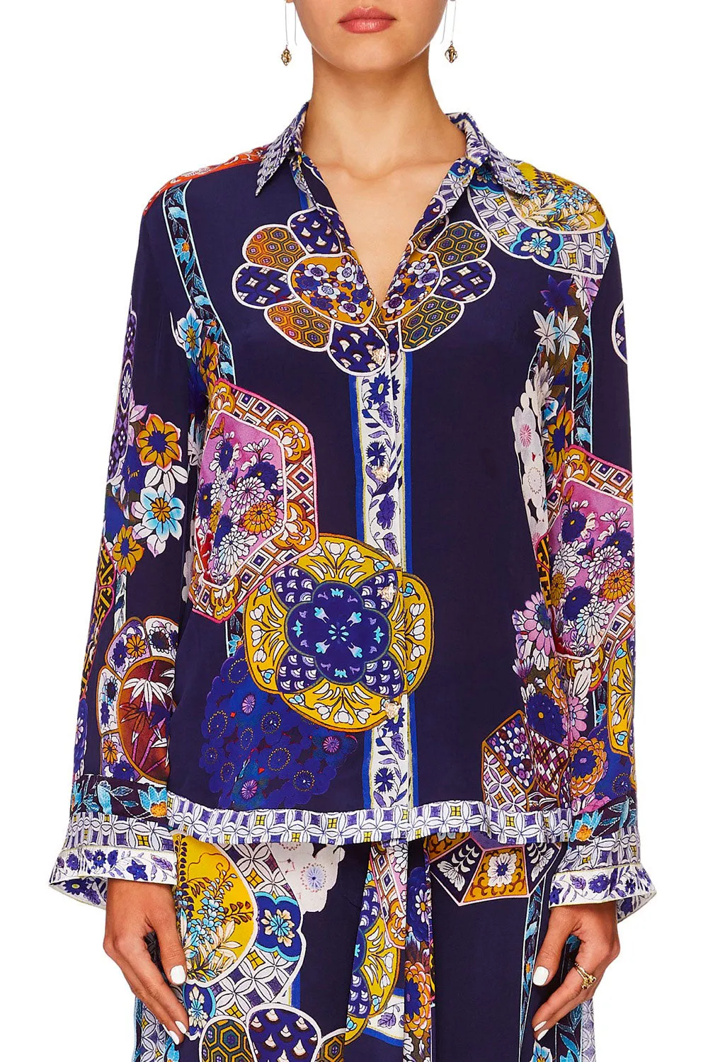 BUTTON DOWN SHIRT WITH CONTRAST STAR GAZER