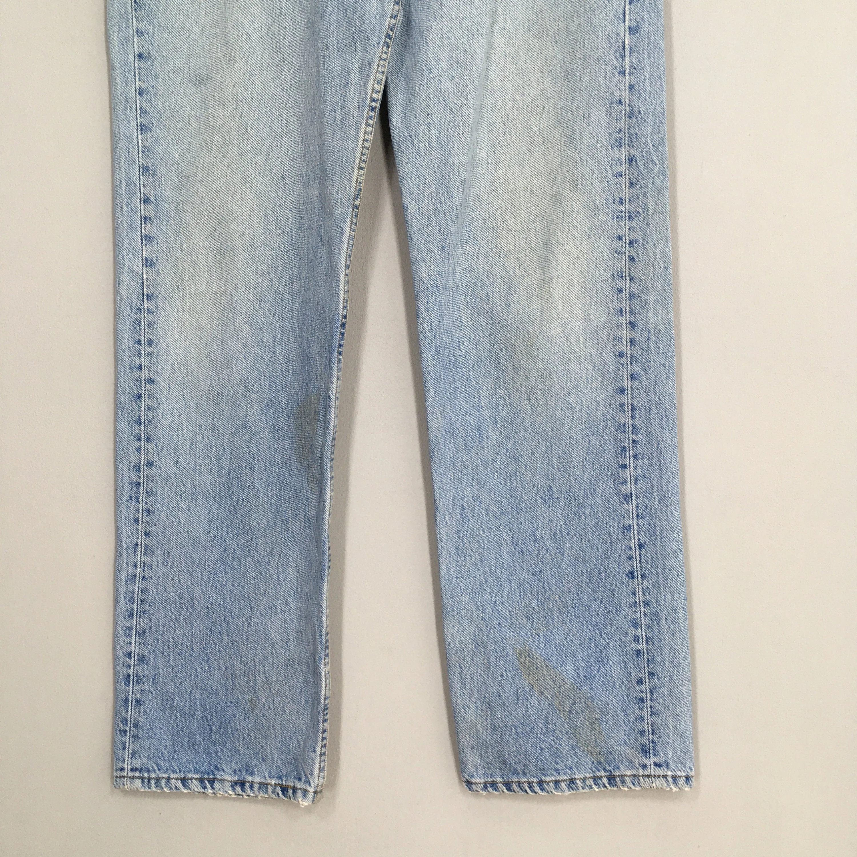 Levi's 501 Blue Faded Dirty Jeans Size 34x32