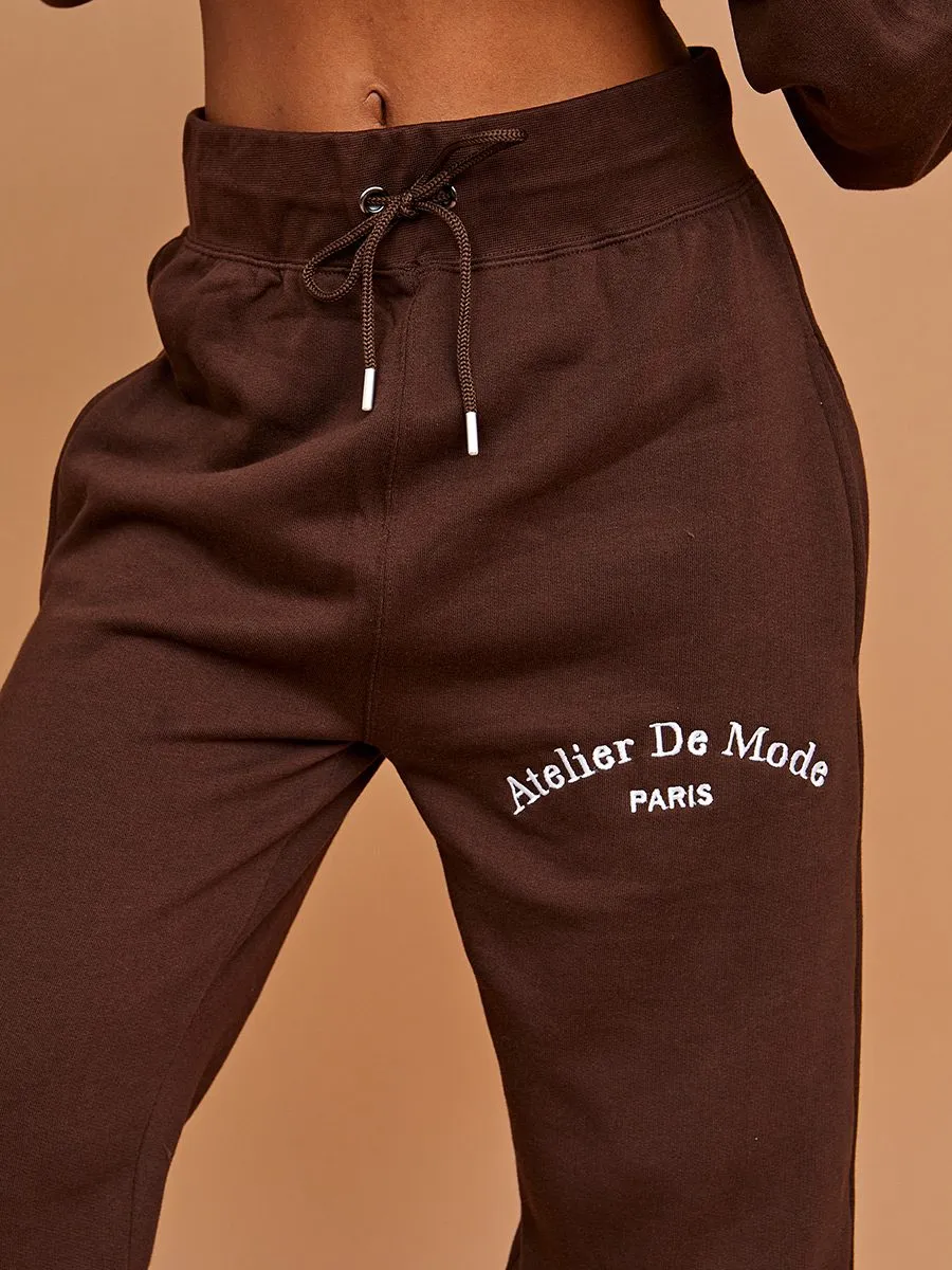 Lexie Embroidered Atelier De Mode Hooded Fleece Co-ord In Chocolate