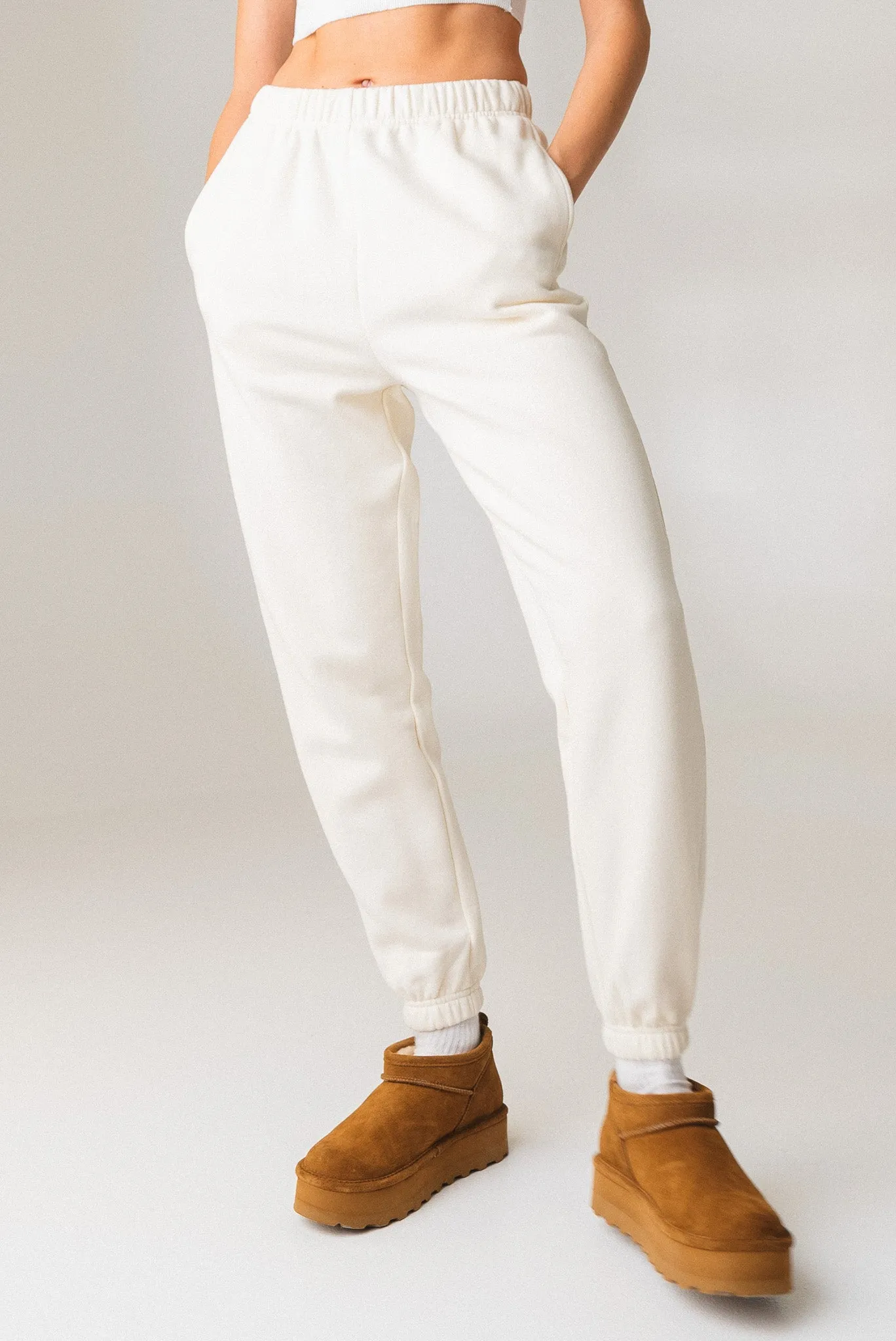 Vitality Cozy Uni Jogger - Oat